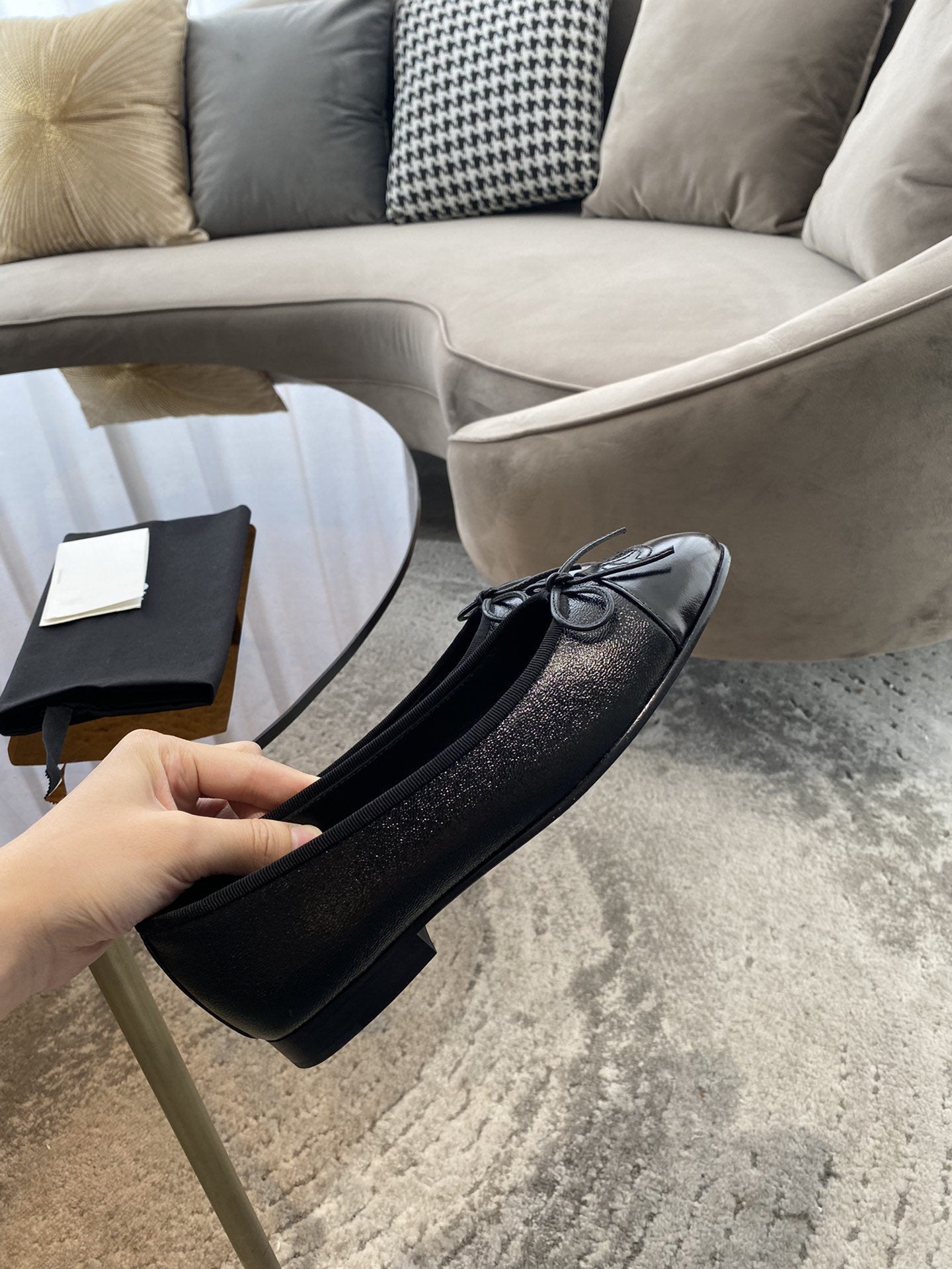 CHANEL BALLET FLATS ALL BLACK LAMBSKIN