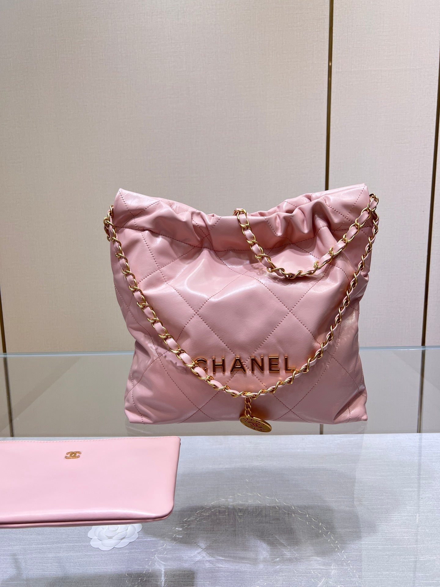 CHANEL HOBO BAG 22 PINK LAMBSKIN GOLD HARDWARE