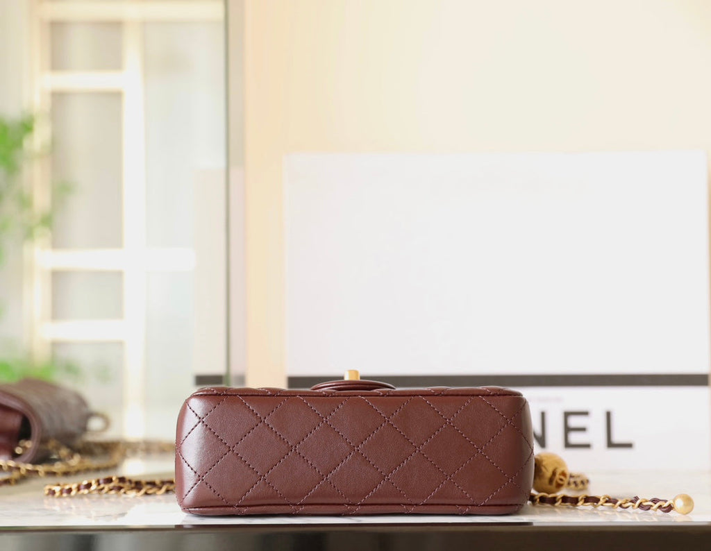 CHANEL 25S FLAP BAG 20 CM IN DARK BROWN LAMBSKIN WITH GOLD HARDWARE