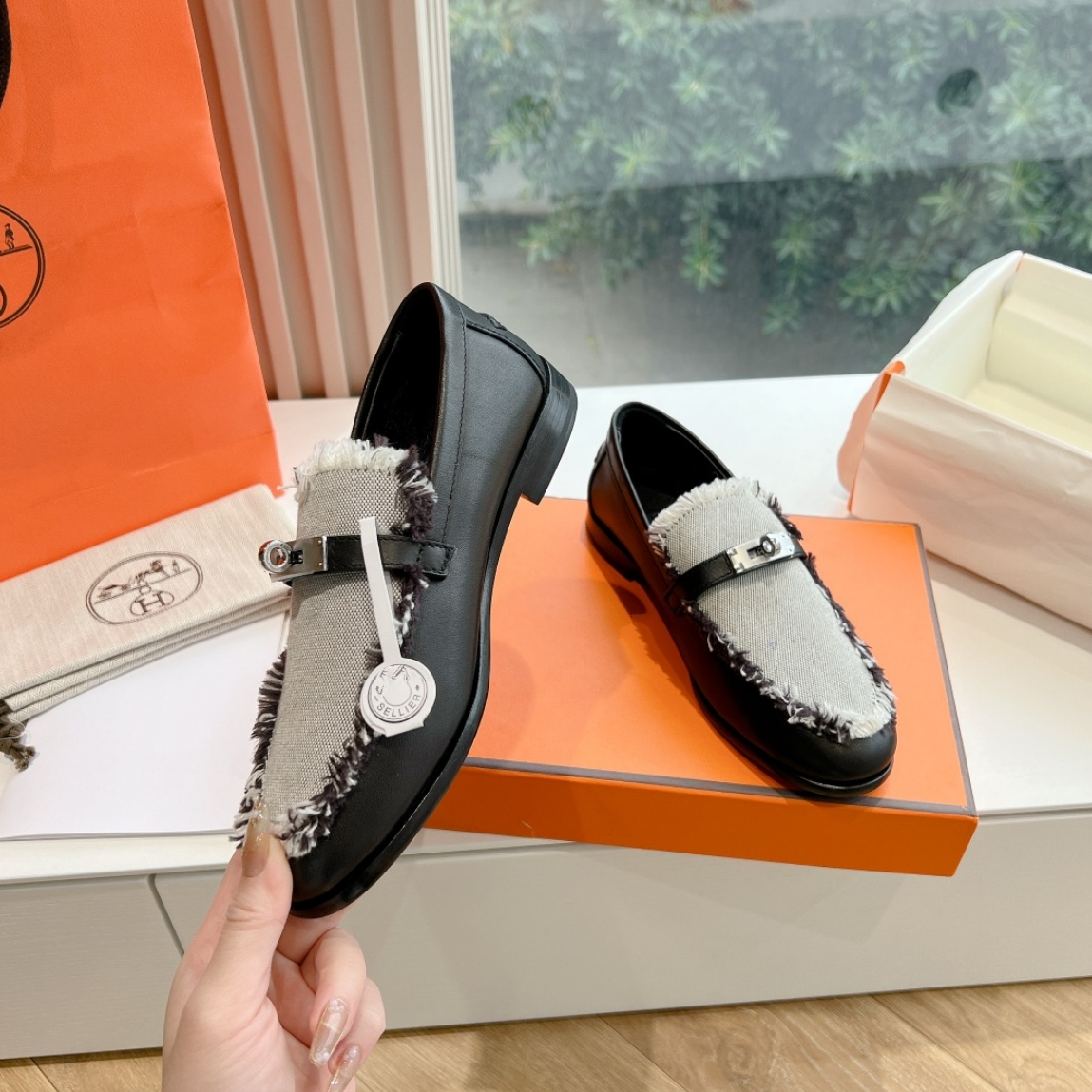 HERMES Destin Loafer Black Calfskin Fringed Canvas