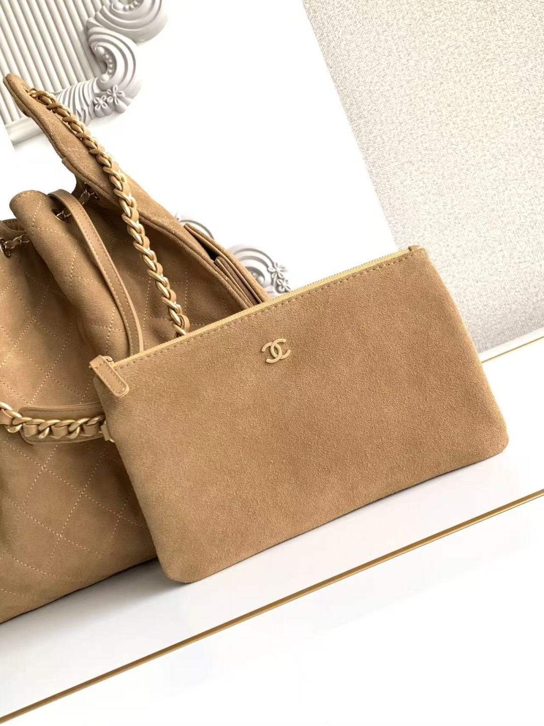 CHANEL 25S HOBO BAG 40 IN BROWN SUEDE WITH GOLD HARDWARE