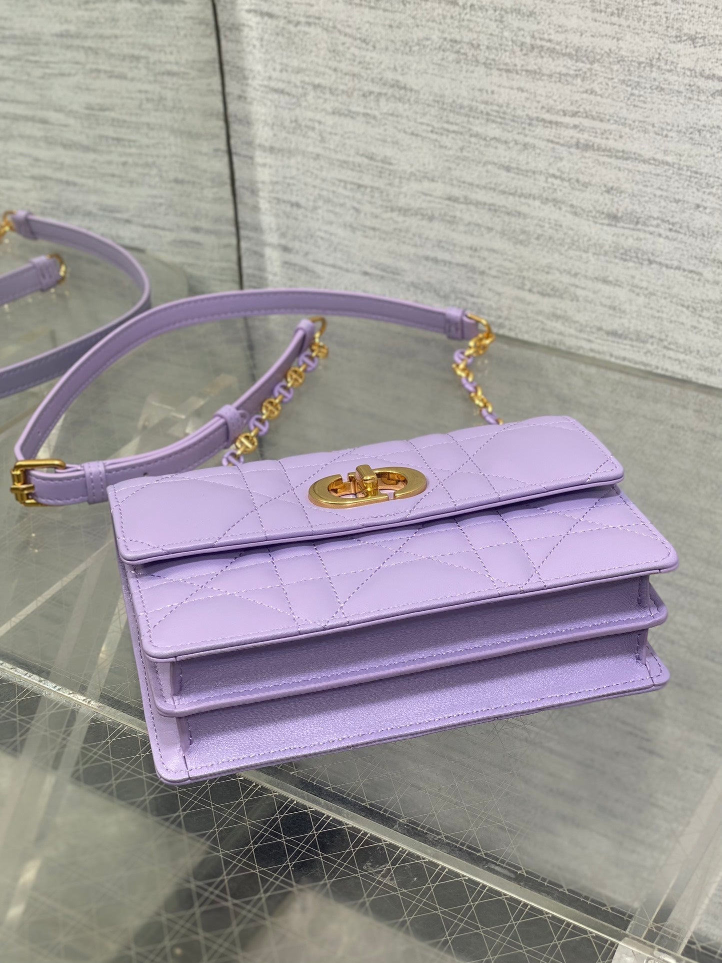 DIOR MISS CARO MINI BAG 17 IN BABY PURPLE MACROCANNAGE LAMBSKIN