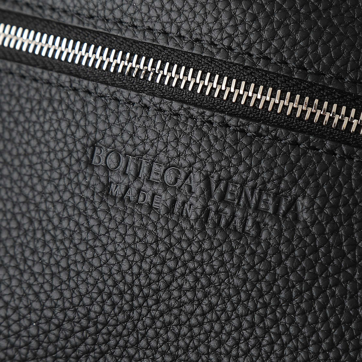 BOTTEGA VENETA 25S DIAGO 22 IN BLACK CALFSKIN SILVER HARDWARE