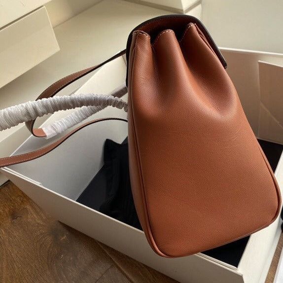 CELINE SOFT BAG 38 SMOOTH CALFSKIN TAN