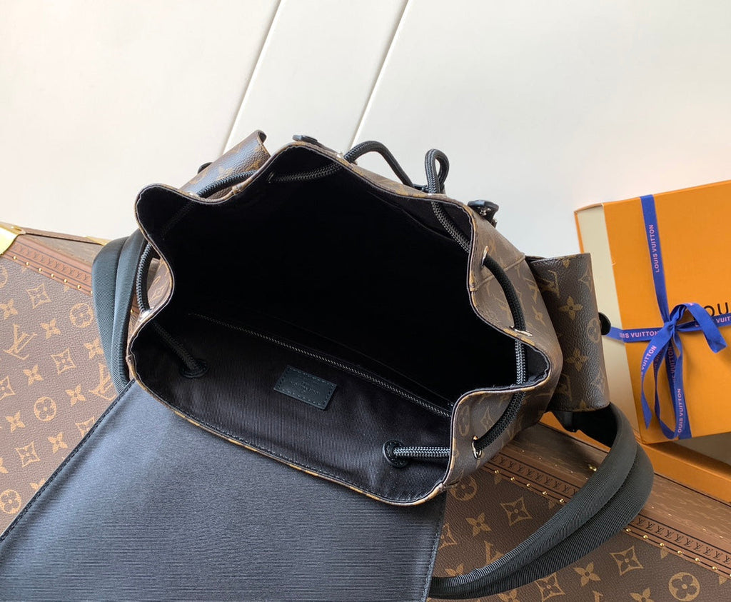 LOUIS VUITTON CHRISTOPHER MM BACKPACK 47 IN BROWN MONOGRAM CANVAS