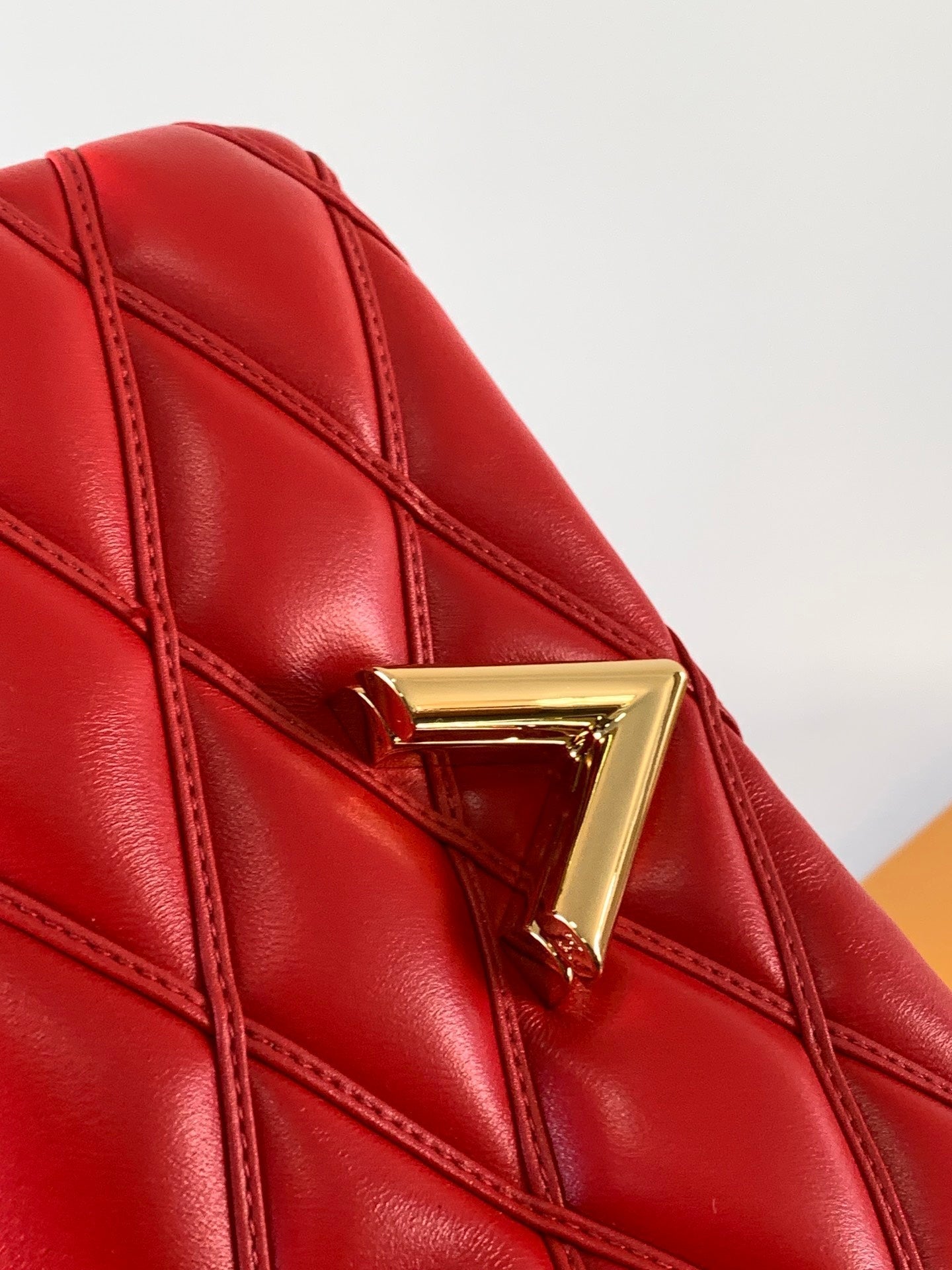 LOUIS VUITTON LV 25S GO-14 MM 23 IN CRIMSON RED QUILTED LAMBSKIN GOLD HARDWARE