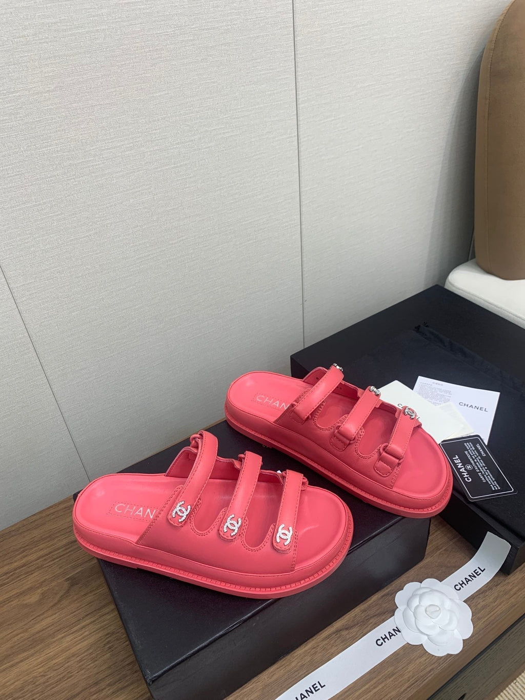 CHANEL DAD SANDAL IN RED PINK LAMBSKIN MULE