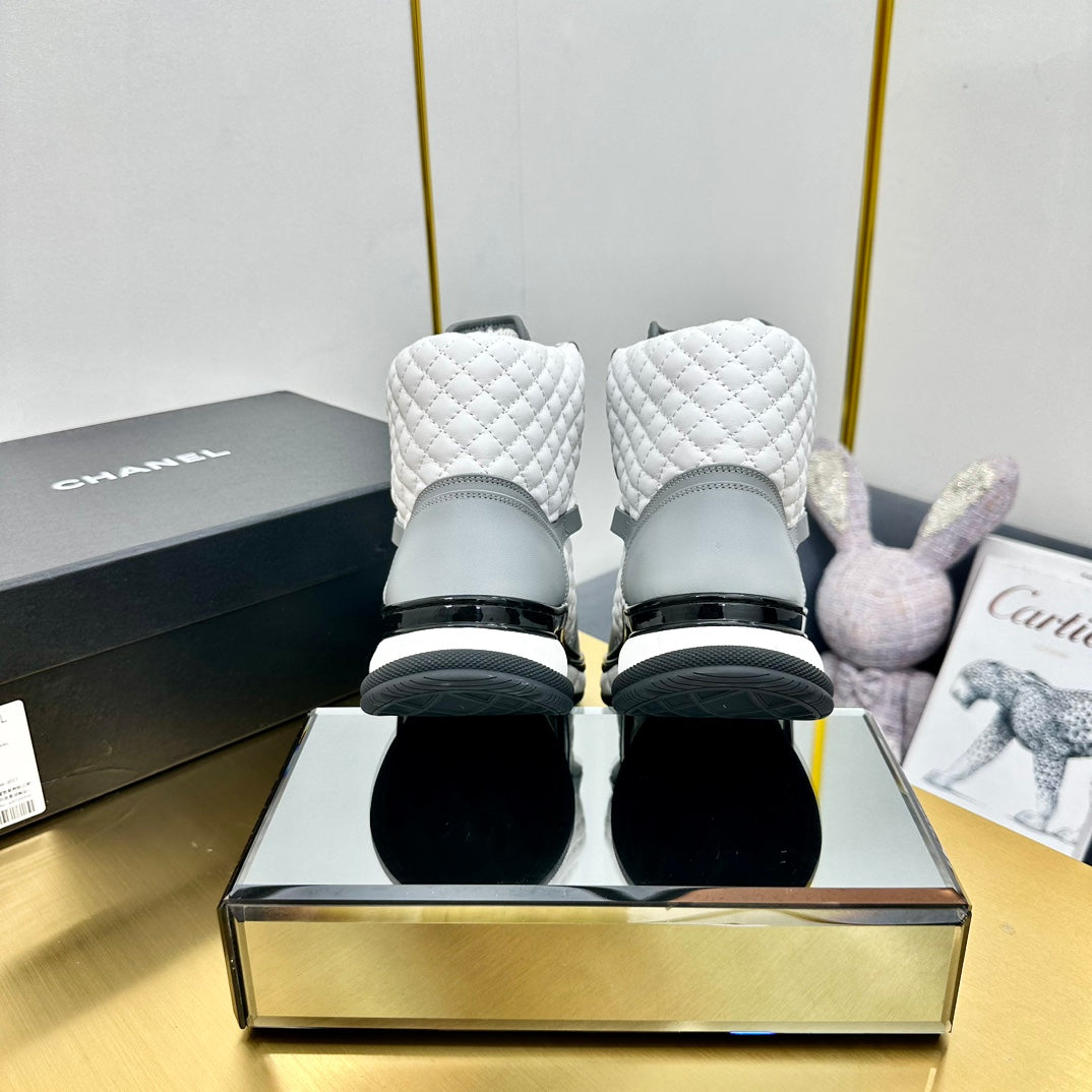 CHANEL ATHLETIC SHOES IN WHITE MIX ASH GRAY CALFSKIN