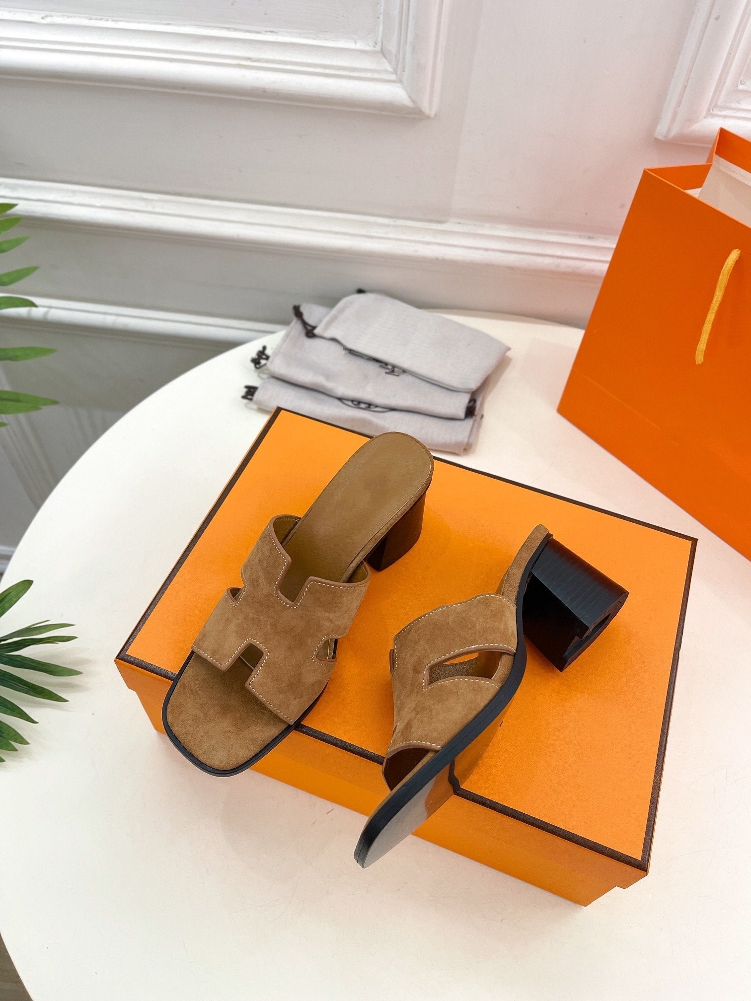 HERMES HELIA 60 SANDAL BROWN SUEDE
